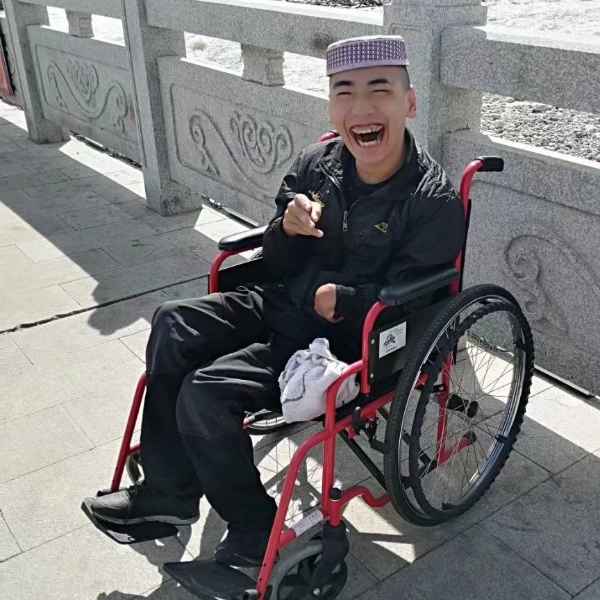 新疆残疾人帅哥真诚相亲找对象，南京征婚相亲网