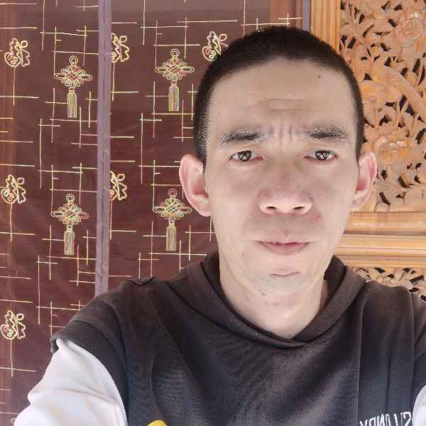 云南35岁单身帅哥真诚找对象-南京征婚相亲网