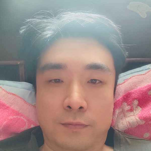 河南42岁单身帅哥真诚找对象-南京征婚相亲网