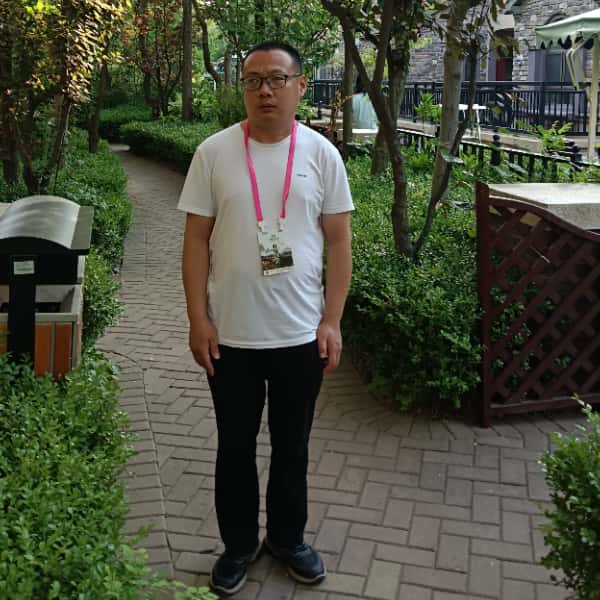 山东40岁单身帅哥真诚找对象-南京征婚相亲网