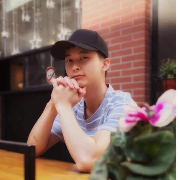 广东30岁单身帅哥真诚找对象-南京征婚相亲网