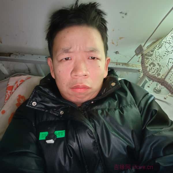 河南33岁单身帅哥真诚找对象-南京征婚相亲网