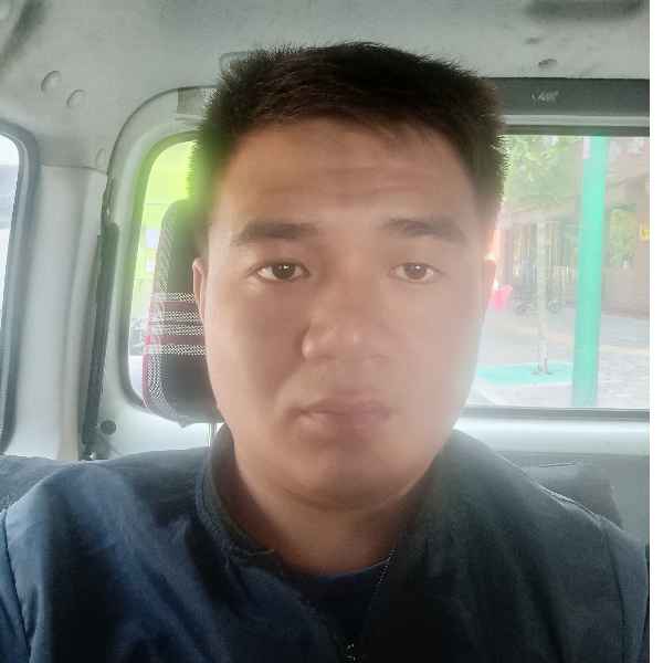 35岁岁山西单身帅哥 - 南京吉缘网
