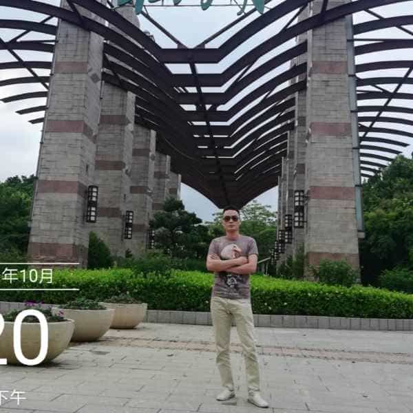 40岁岁四川单身帅哥 - 南京吉缘网