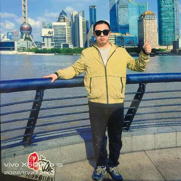 34岁岁江苏单身帅哥 - 南京吉缘网