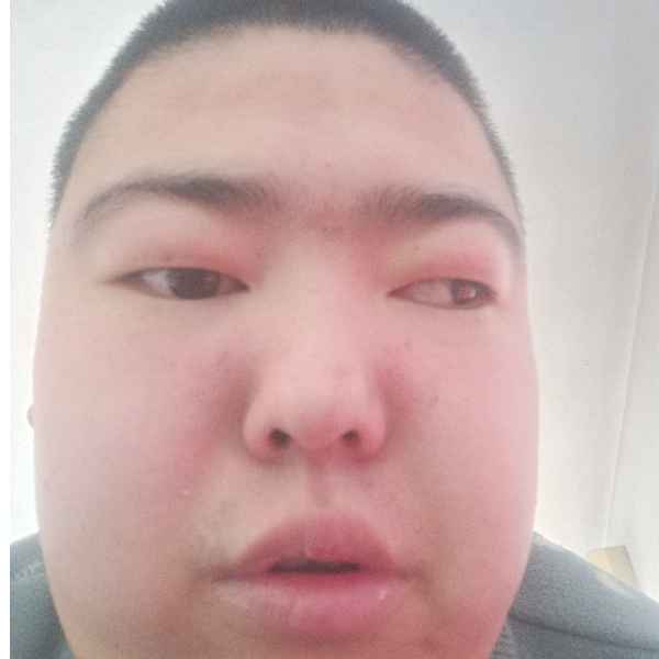 23岁岁内蒙古单身帅哥 - 南京吉缘网
