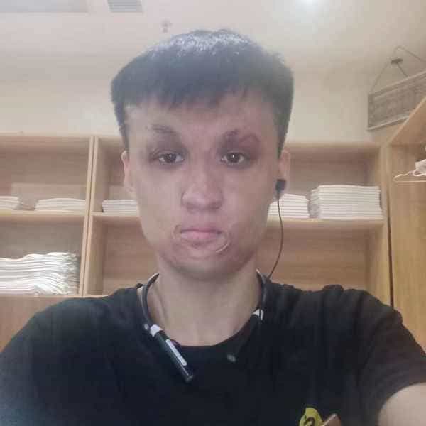 27岁岁山东单身帅哥 - 南京吉缘网
