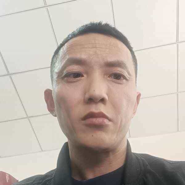 40岁岁四川单身帅哥 - 南京吉缘网