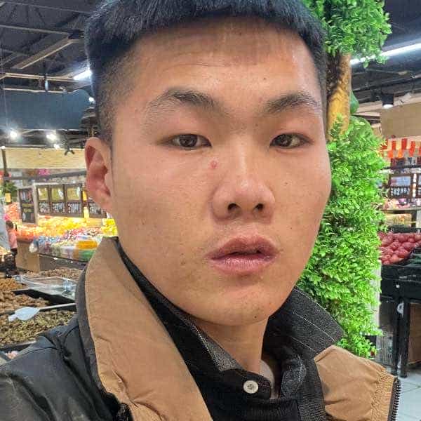 28岁岁河南单身帅哥 - 南京吉缘网