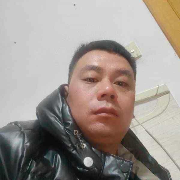 35岁岁河北单身帅哥 - 南京吉缘网