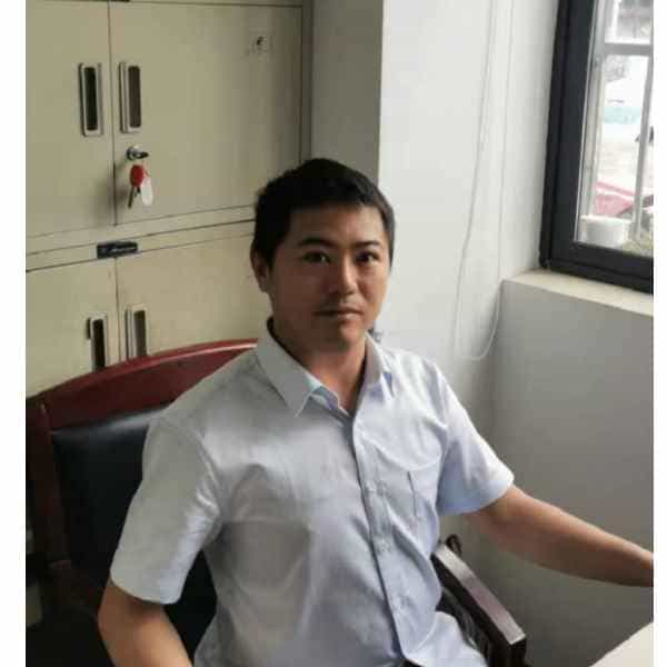 35岁岁河南单身帅哥 - 南京吉缘网