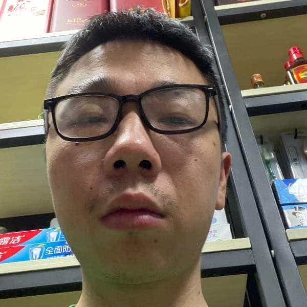 35岁岁湖北单身帅哥 - 南京吉缘网
