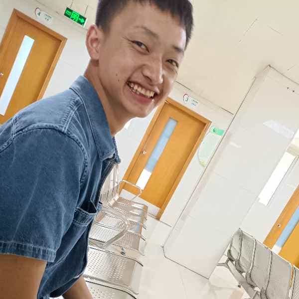 27岁岁四川单身帅哥 - 南京吉缘网