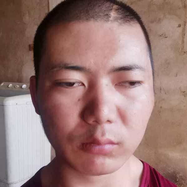 35岁岁云南单身帅哥 - 南京吉缘网