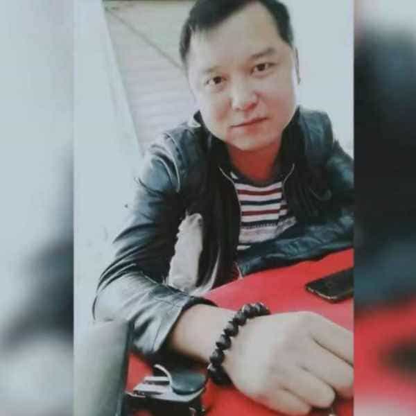 40岁岁湖南单身帅哥 - 南京吉缘网