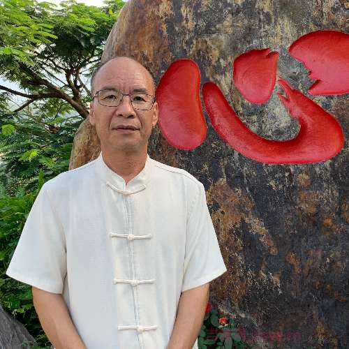 60岁岁广东单身帅哥 - 南京吉缘网