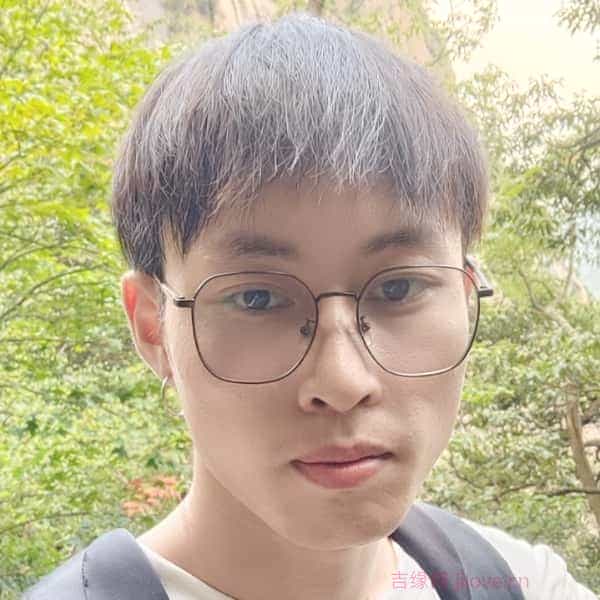 31岁岁四川单身帅哥 - 南京吉缘网